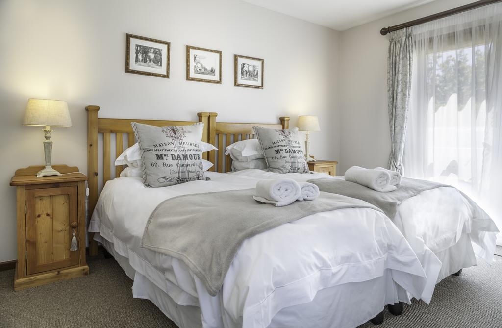 ستيلينبوش Avenues Guest House المظهر الخارجي الصورة