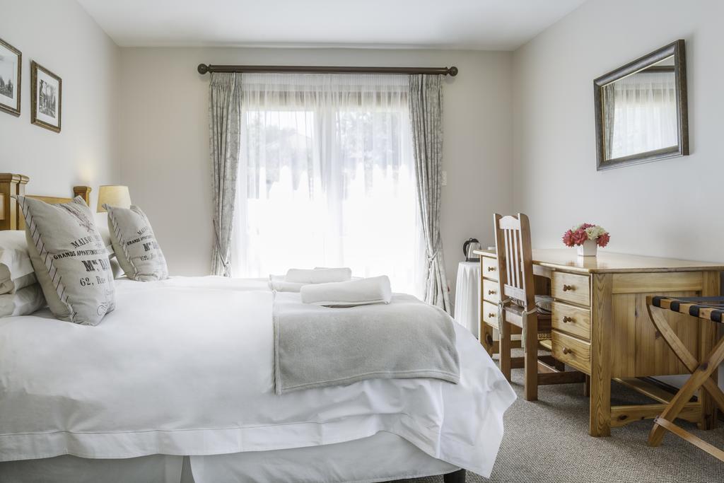 ستيلينبوش Avenues Guest House المظهر الخارجي الصورة